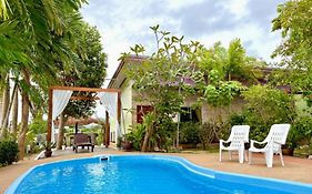 Canal Resort